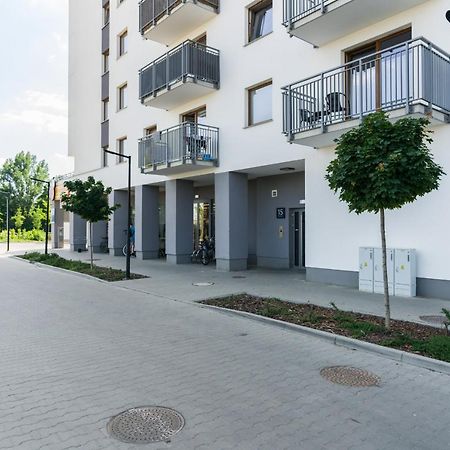 Poznan Serbska 2 Miejsca Parkingowe By Noclegi Renters エクステリア 写真