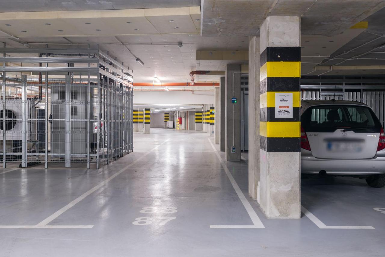 Poznan Serbska 2 Miejsca Parkingowe By Noclegi Renters エクステリア 写真